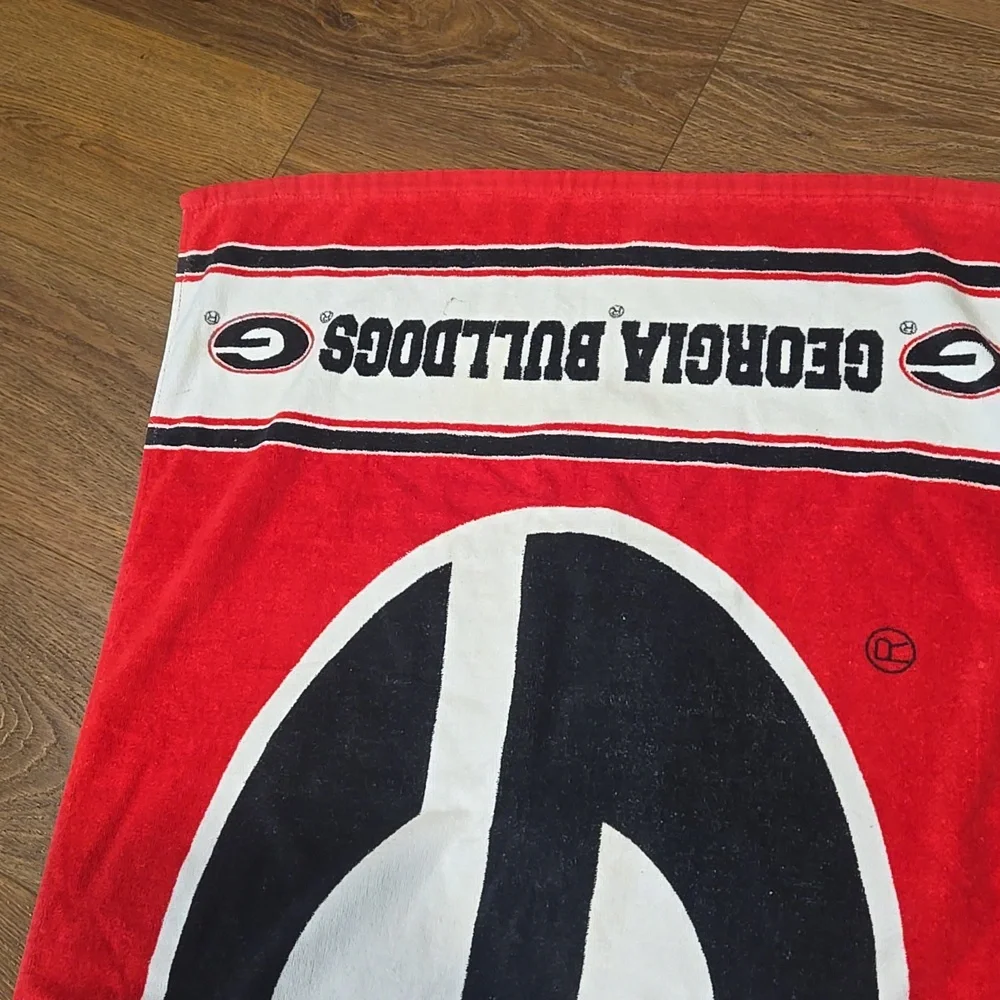 MCARTHY GEORGIA BULLDOGS BEACH TOWEL.. #7643